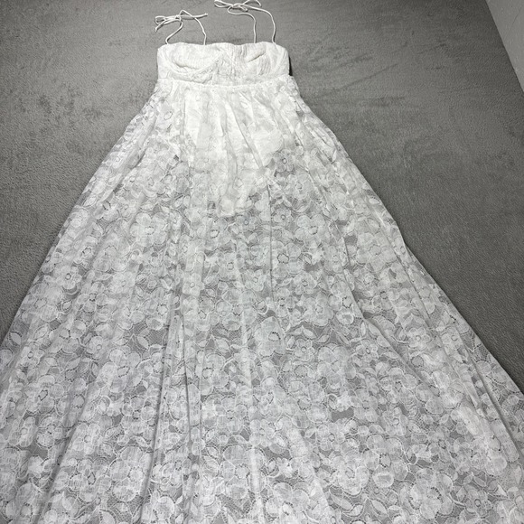 For Love And Lemons Dresses & Skirts - NWT For Love and Lemons Lorena Maxi Dress White Lace Size XXS